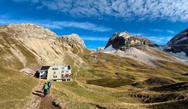 Die Rappenseehütte auf 2091m ist die größte Hütte des deutschen Alpenvereins.