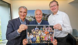 v.l.n.r. Prof. Dr. Björn Gehl, Volker Crayen (RC Bielefeld-Waldhof) und Volker Neuhöfer (Helpup mit Herz und Hand e.V.)